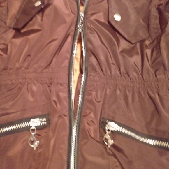 Girls coat - Picture 1 of 5